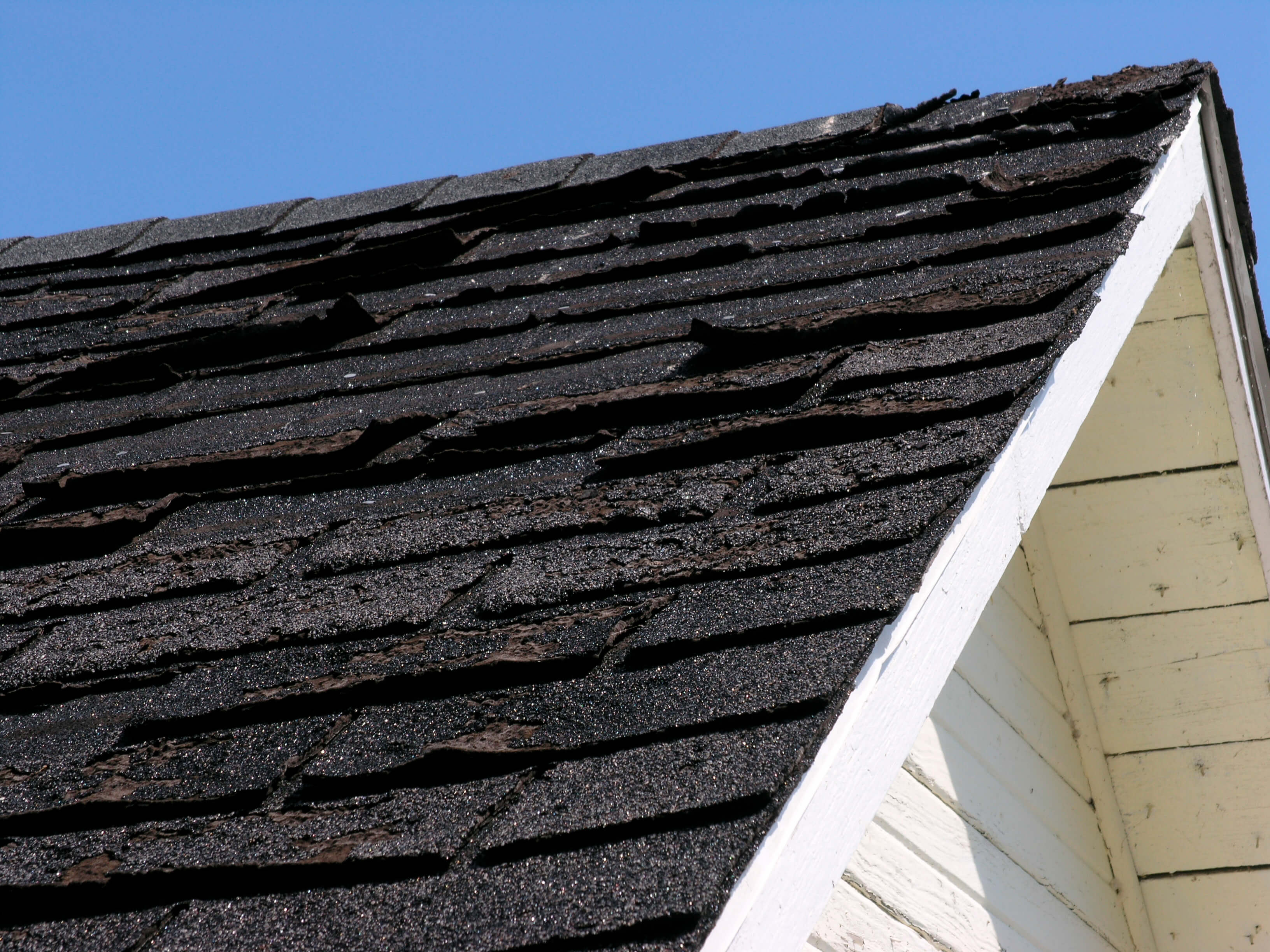 Need a new roof? Call Aces Roofing today!